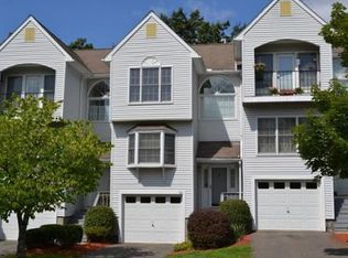 34 Castlegate Dr, Springfield, MA 01129