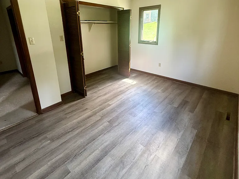 138 Valley View Dr #15 — Photo 7