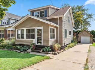 1210 Park St SW, Grand Rapids, MI 49504