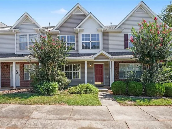 1133 Oak Blossom Way, Whitsett, NC 27377