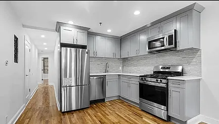 133 East 38th Street, #4R