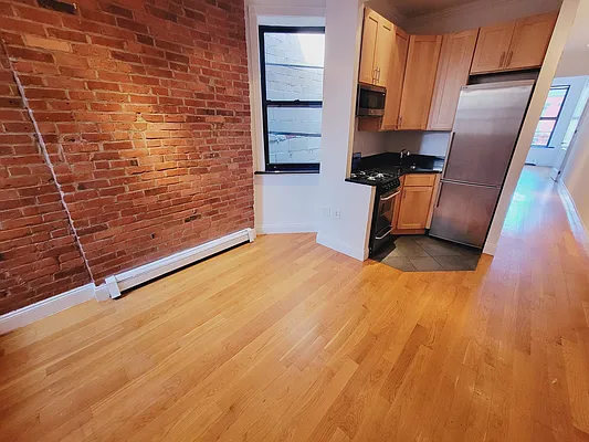 Rented by Brighton Management | media 1