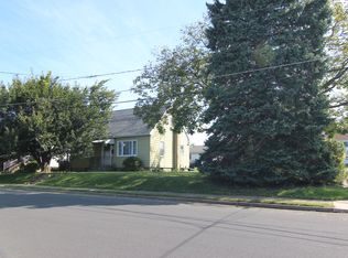 1615 Bleyler St, Hellertown, PA 18055