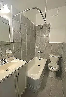 2nd image of 200 W 70th St #7