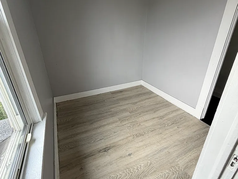 65 Pulaski St #1 & 2 — Photo 3