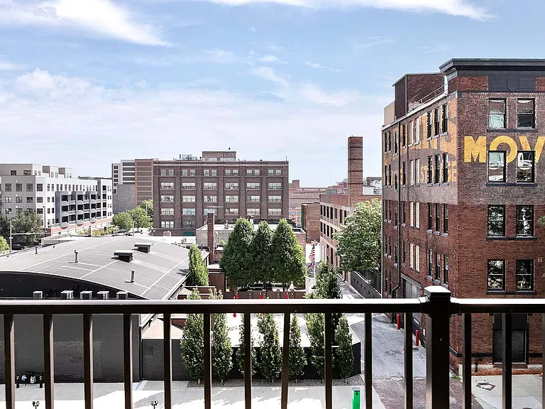 1501 Jackson — Photo 14