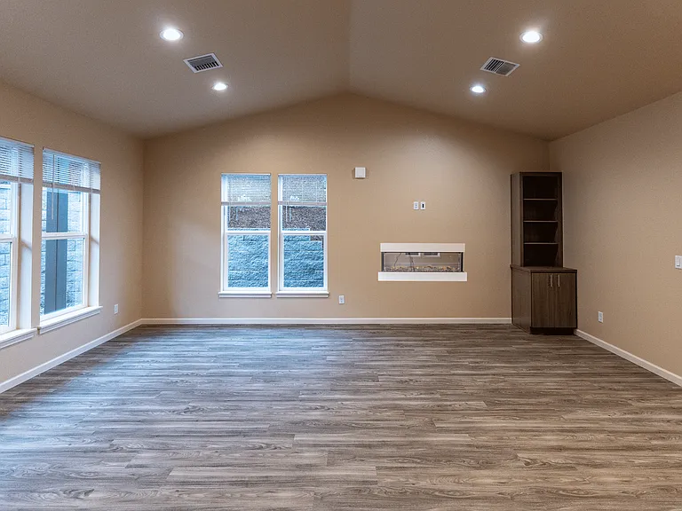 5779-5971 Joynak Hts — Photo 38