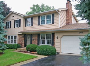 701 Antietam Ct, Naperville, IL
