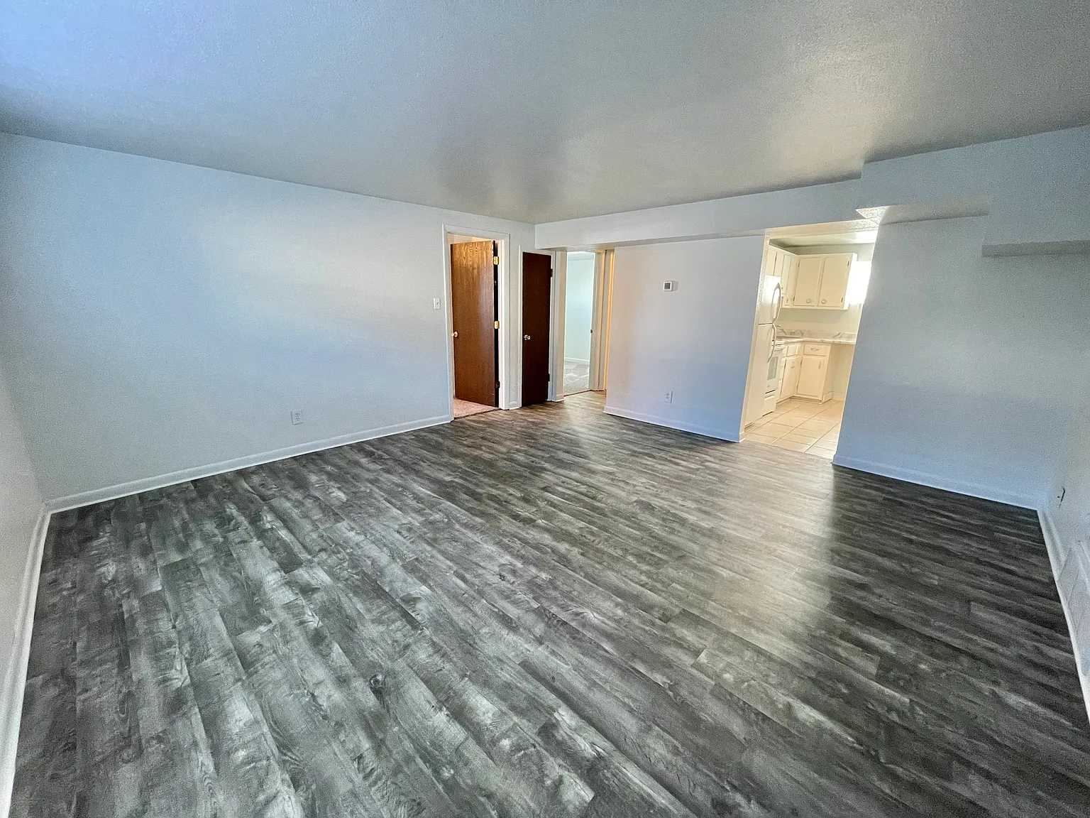 2 bed, 1.0 bath, 750 sqft, $825 — Photo 4