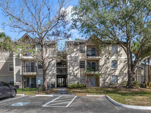 1948 Lake Atriums Cir APT 129, Orlando, FL 32839
