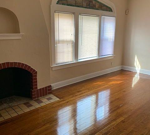 5th image of 7051 W Florissant Ave