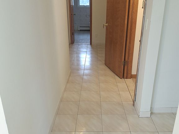 2nd image of 61 Fulton Ave