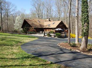 1140 Woodson Dr, Newton, NC 28658