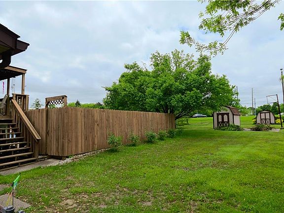 3rd image of 7928 Lacy Dr