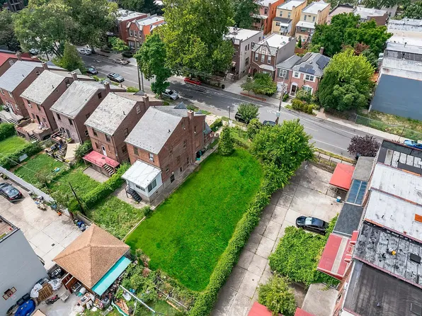 3242 Tibbett Ave, Bronx, NY 10463