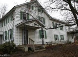 418 S Carlisle St, Greencastle, PA 17225