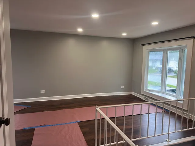236 E Rose St — Photo 4