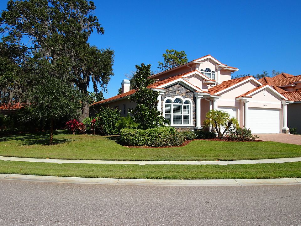 Left side yard