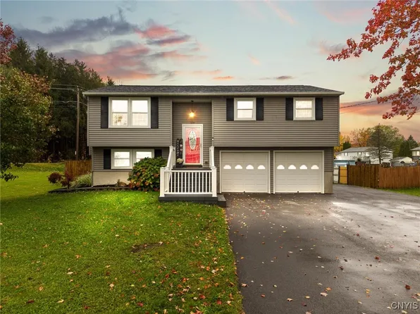 110 Aqua Way, Central Square, NY 13036