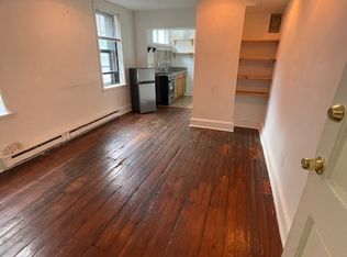 810 S 5th St FLOOR 2, Philadelphia, PA 19147