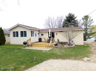 2432 Van Dyke St, Conklin, MI 49403