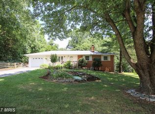 9663 Ridge View Dr, Owings, MD 20736