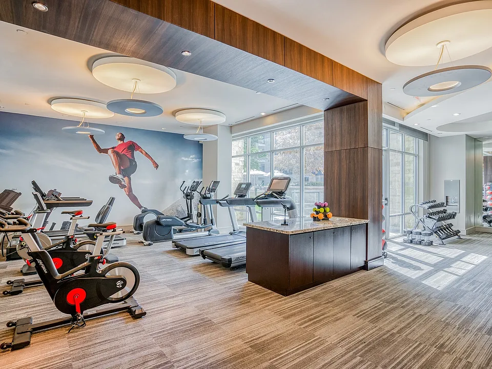 24-hour fitness club with Technogym equipment