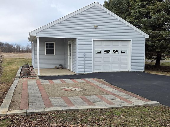 4th image of 3465 Sugar Creek Rd