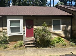 911B W Chatham St, Cary, NC 27511