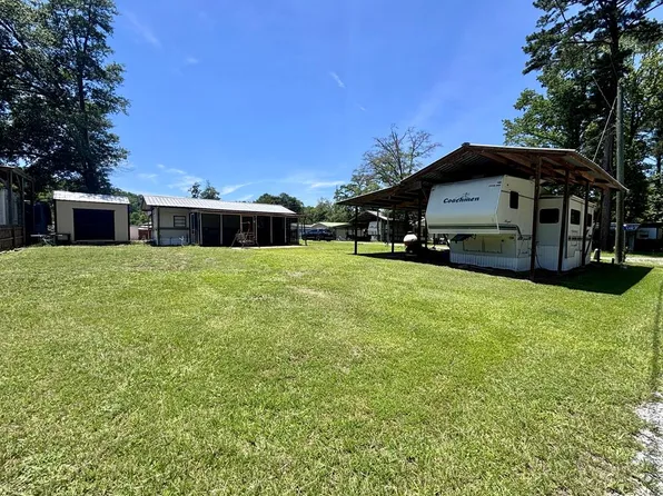 18 Cathy Ln, Eufaula, AL 36027
