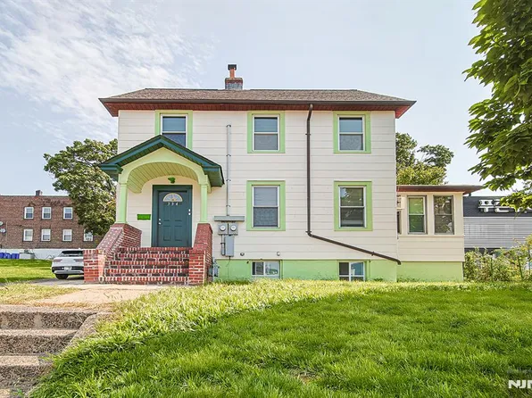 334 Broad Avenue, Ridgefield, NJ 07657