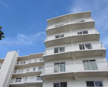 901 S Surf Rd APT 504, Hollywood, FL, 33019