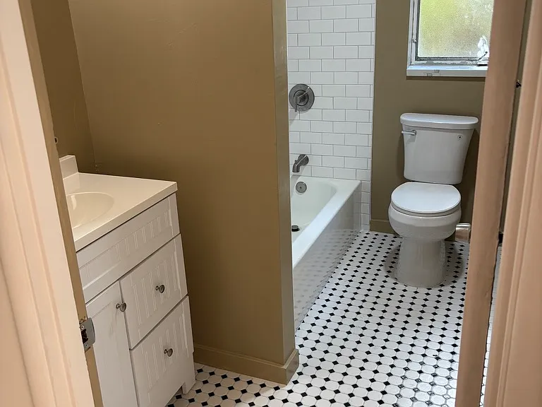 2282 Park Blvd #C — Photo 3