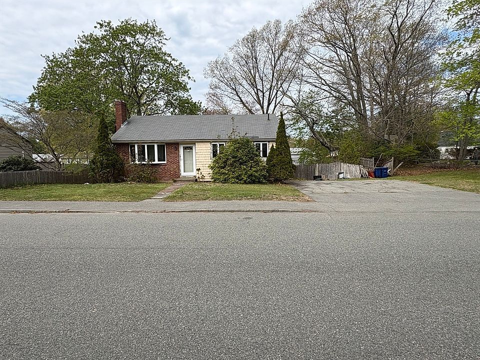 1st image of 21 Kendall Ave