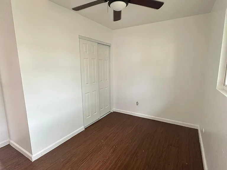 1218 Helix St #1218 — Photo 5