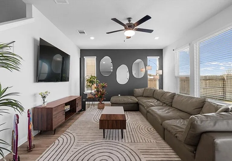 2120 Alice Jay Way — Photo 21
