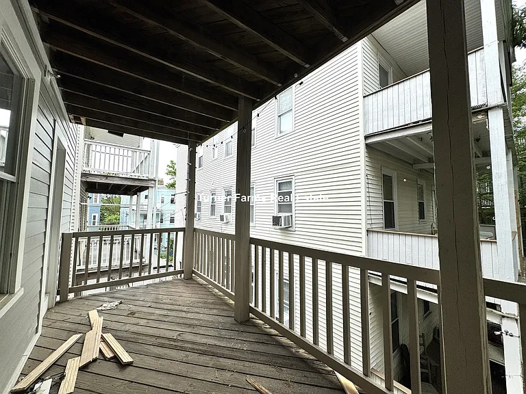 82 Marion St #1 — Photo 15