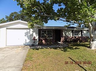 9905 Gray Fox Ln, Port Richey, FL 34668