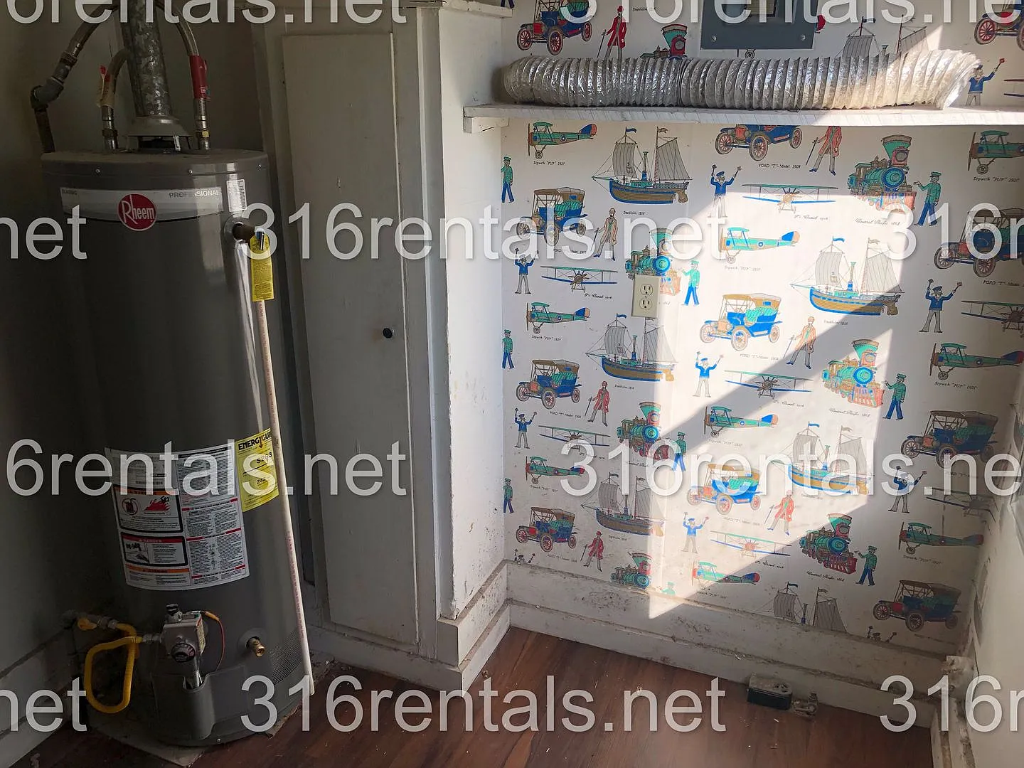 $650 - 1 bed 1 bath - Single Family Home — Photo 4