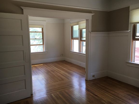 Living room with lots of natural light.