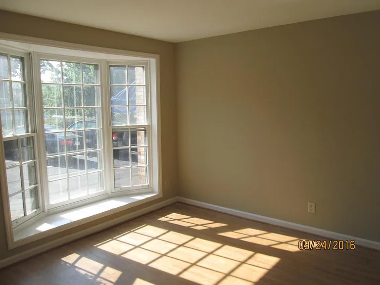 114 Acklen Park Dr — Photo 2