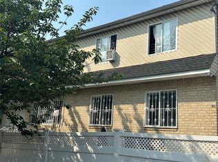 106-04 Waltham St, Jamaica, NY 11435