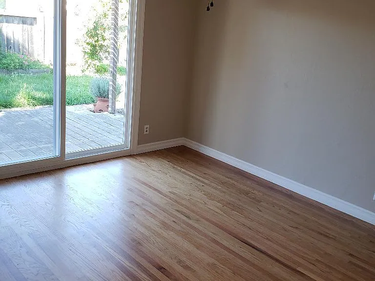 4207 Eggers Dr — Photo 8