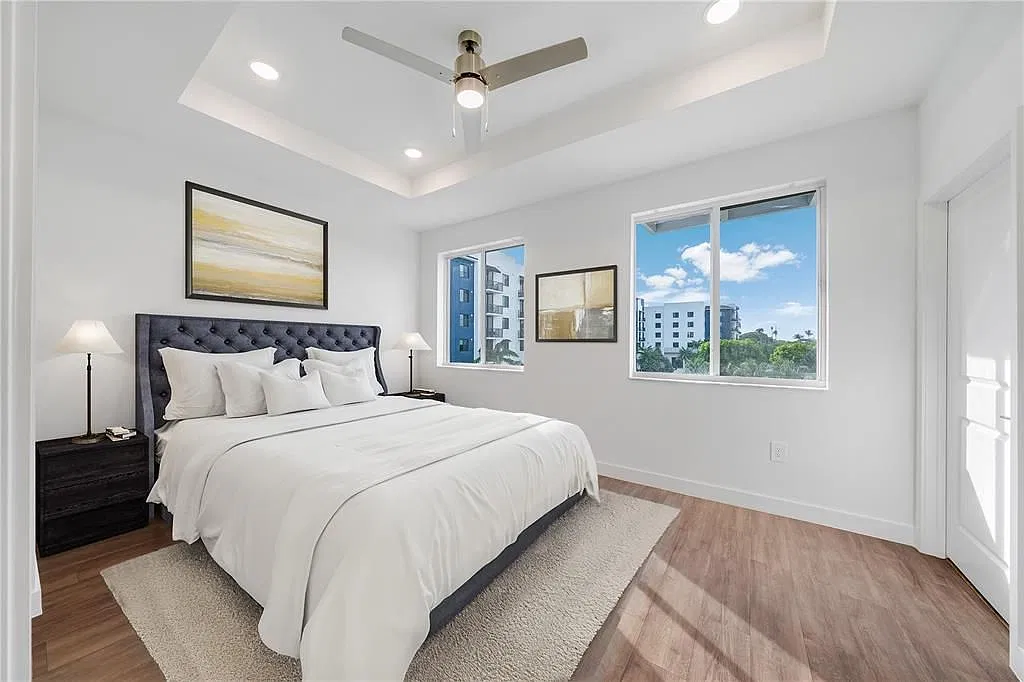 2 bed, 2.0 bath, 1631 sqft, $3,295 — Photo 4