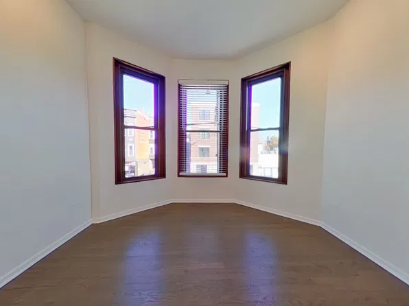 2612 Halsted