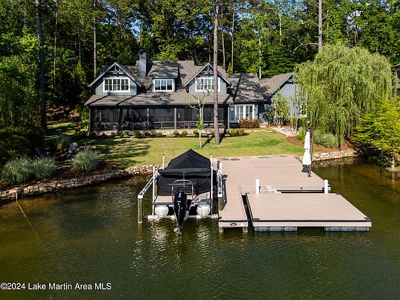 2nd image of 138 Marbury Way