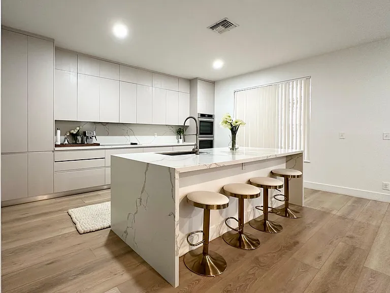 SW 148th Way — Photo 5