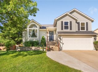 21319 W 51st Ct, Shawnee, KS 66218