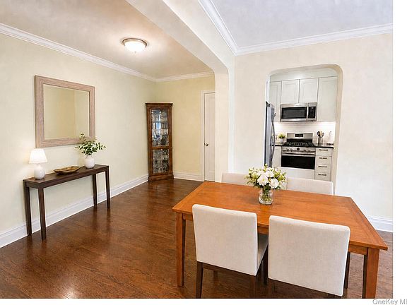 5th image of 73-12 35th Avenue #D32