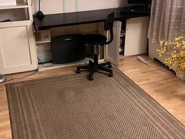 258 West 12th Street image 3 of 7